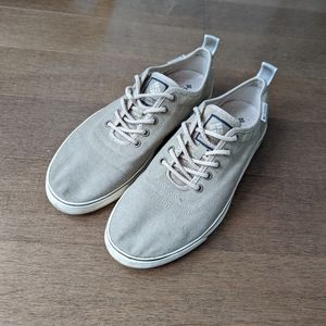 Columbia canvas shoes, Size 10.5